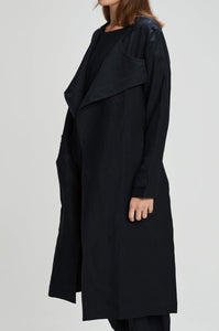 Black Raven Weekend Coat