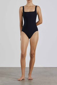 Maika One Piece - Black