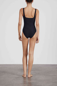 Maika One Piece - Black