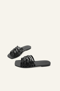 Opi Sandal Black
